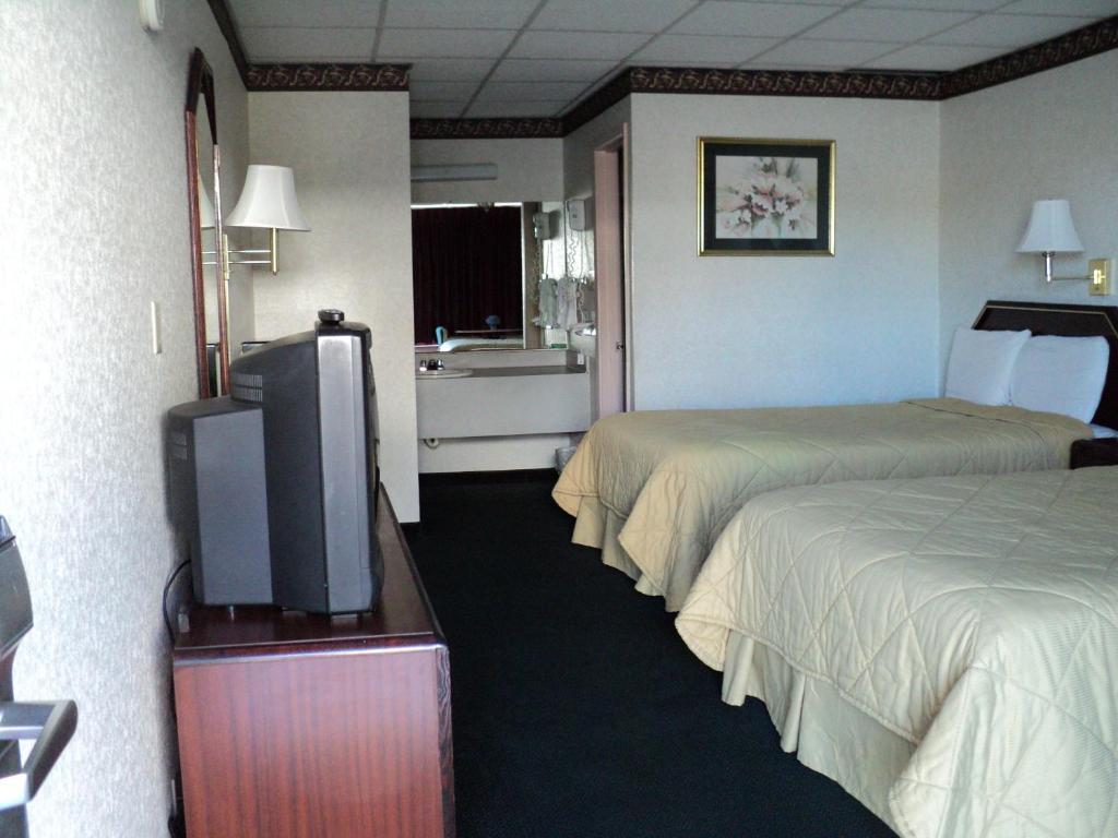 Relax Inn And Suites Hope מראה חיצוני תמונה
